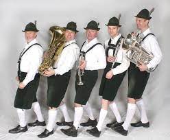 Gang-gang. 100 years ago. Oompah loyalty | The Canberra Times | Canberra,  ACT